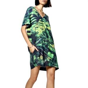 The Kit. NWT Kyle Dress in Lush Terrance Size Medium